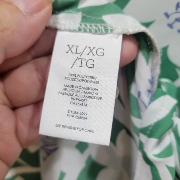 CAbi Bloom Top, Floral Green and White Sleeveless Size XL - Picture 6 of 7